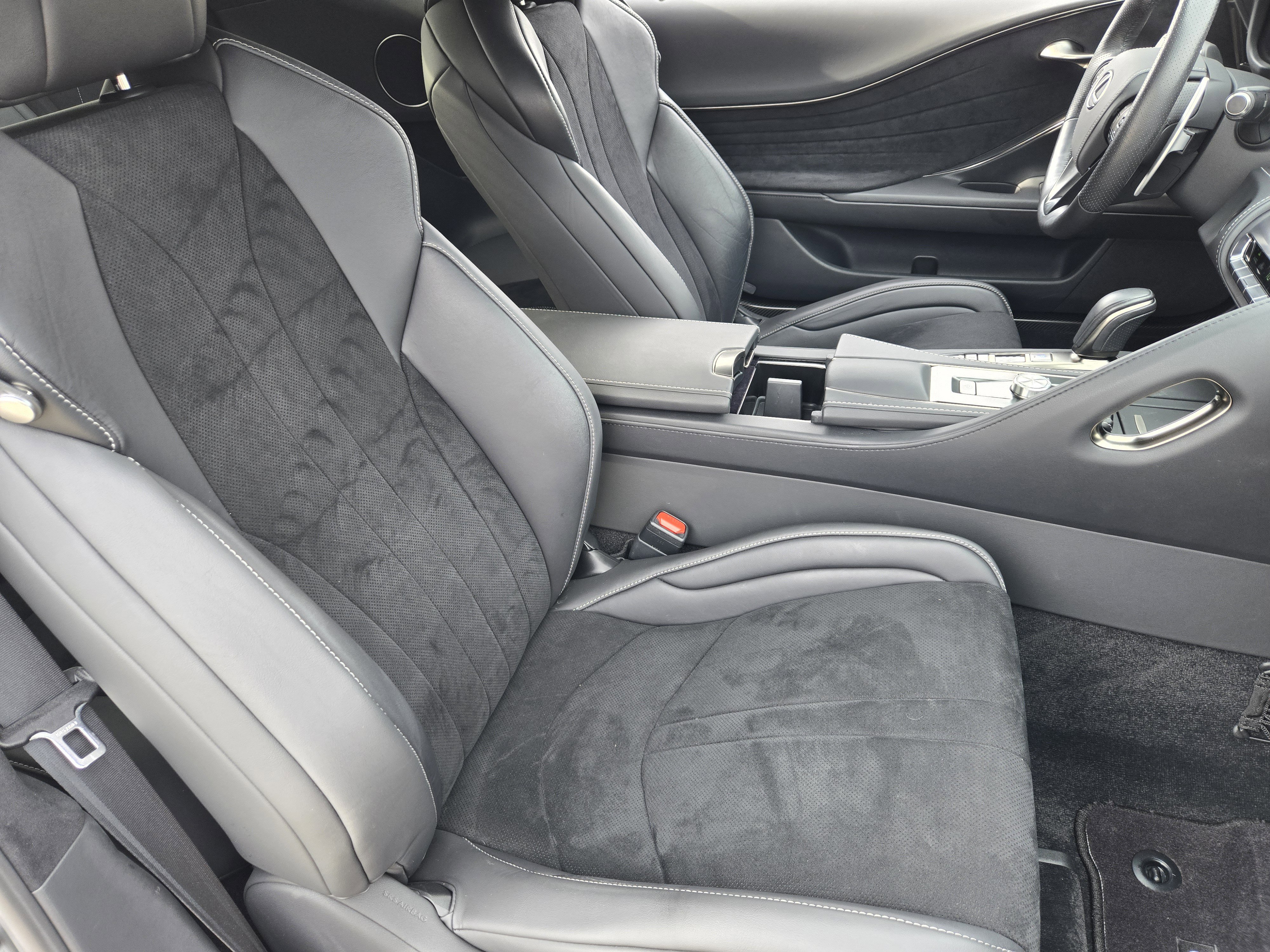 Used 2024 Lexus LC 500 Coupe w/ Sport Package image 24