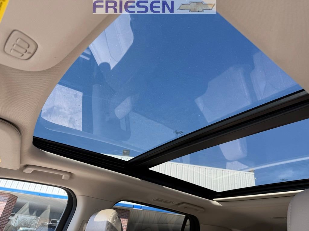 Used 2022 Ford Expedition Max Limited image 19