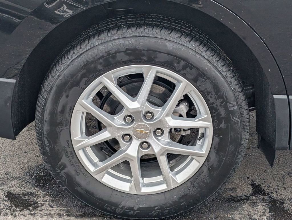 Used 2024 Chevrolet Equinox LS image 15