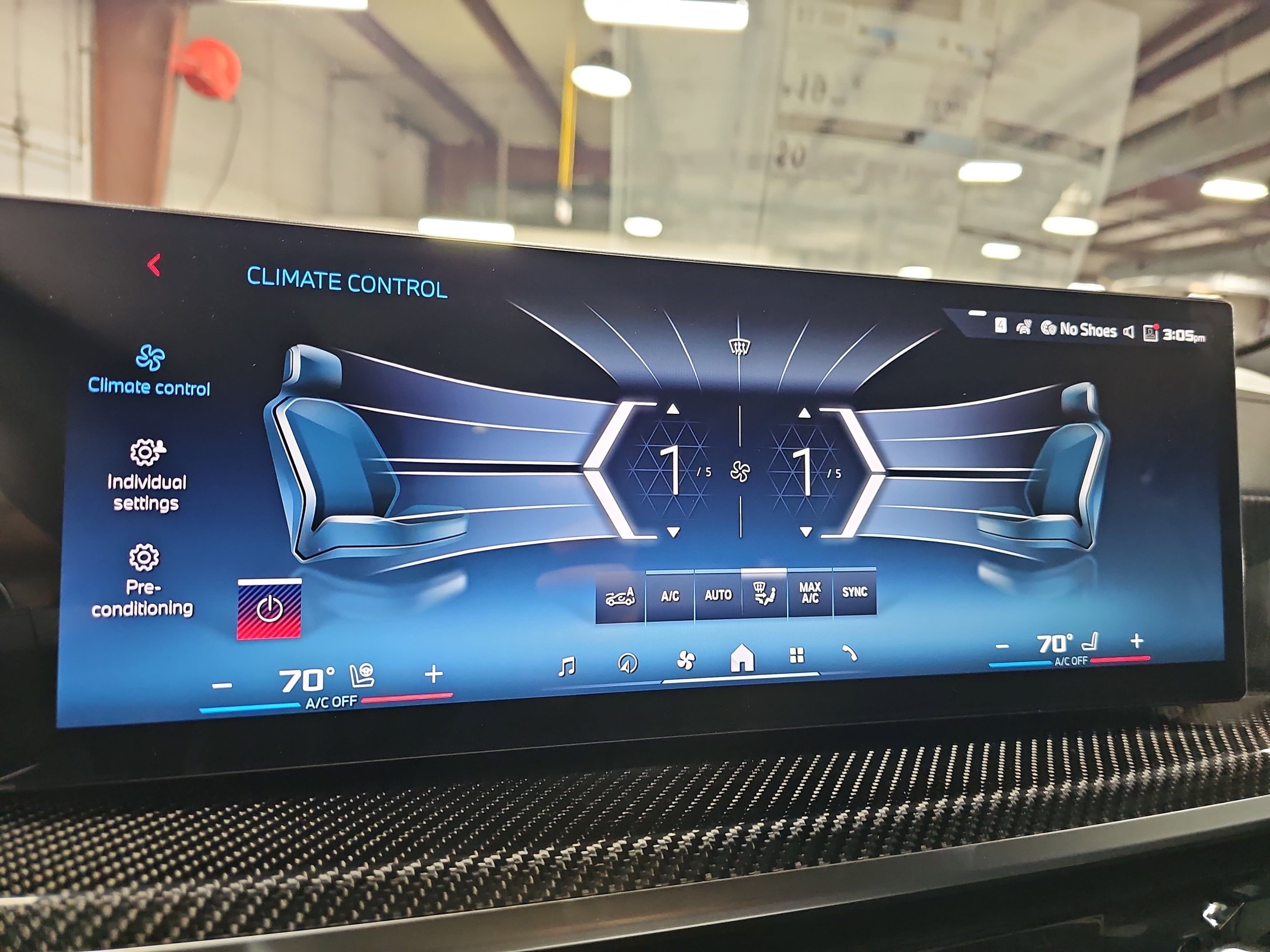 New 2026 BMW X5 M60i image 23