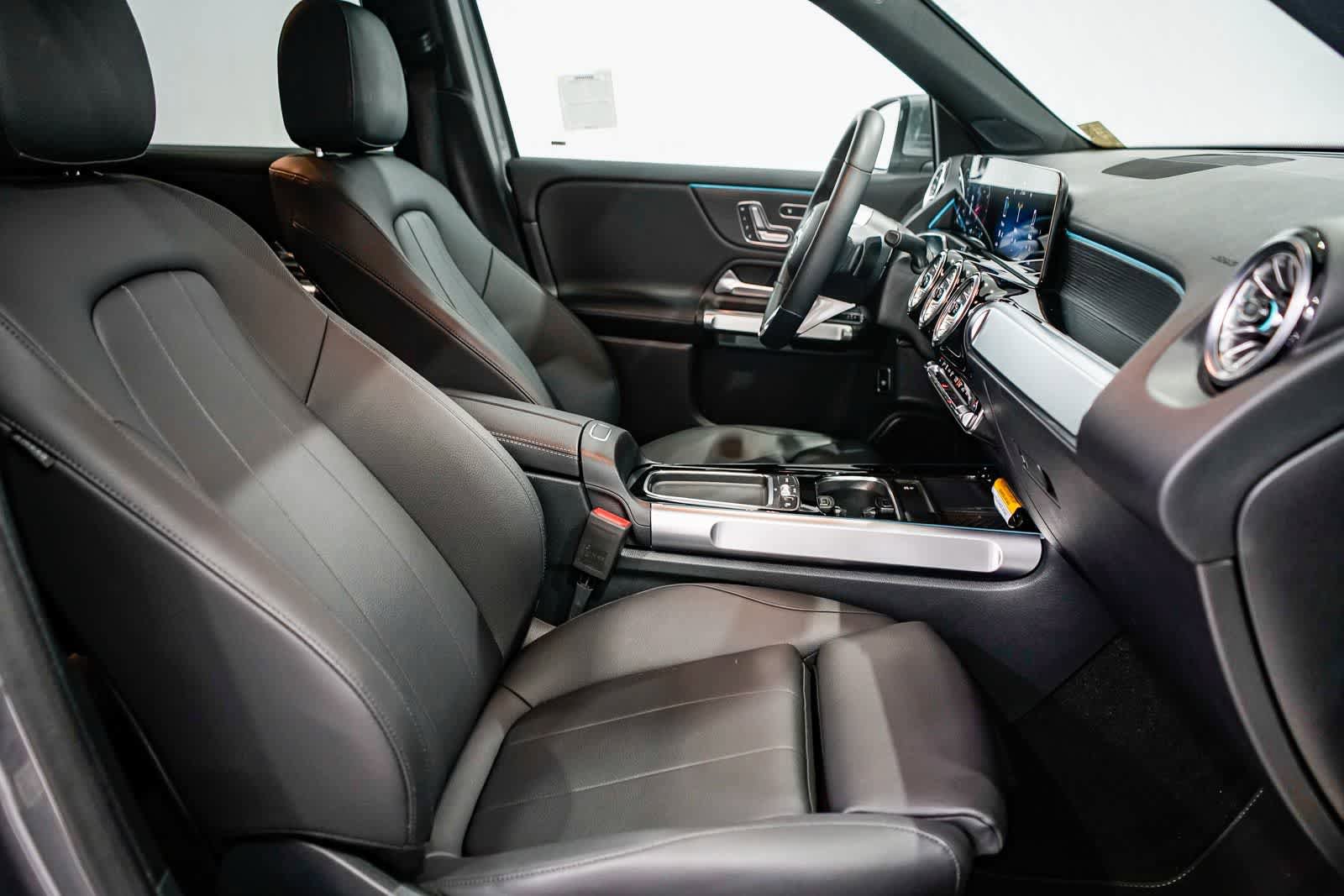 Used 2026 Mercedes-Benz GLB 250 image 16
