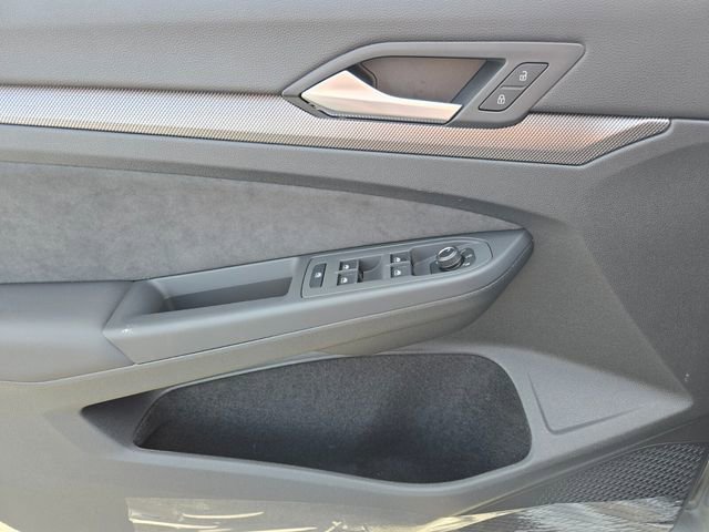 New 2025 Volkswagen GTI SE FWD image 10