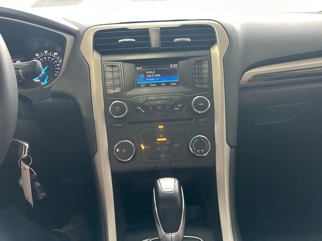 Used 2014 Ford Fusion SE w/ Equipment Group 202A image 56