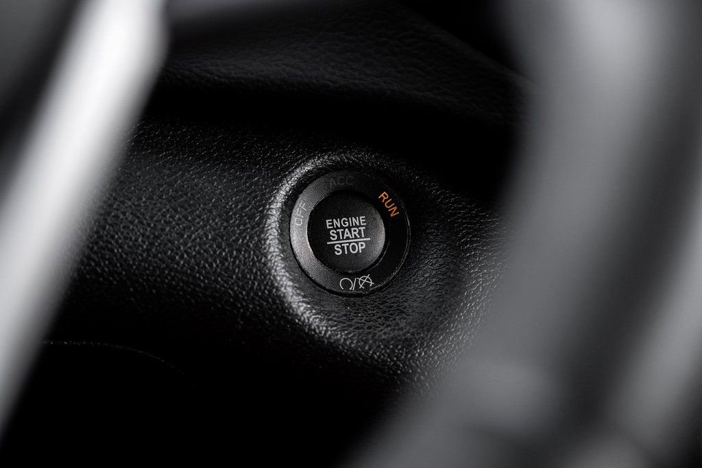 Used 2022 Jeep Cherokee Limited image 29