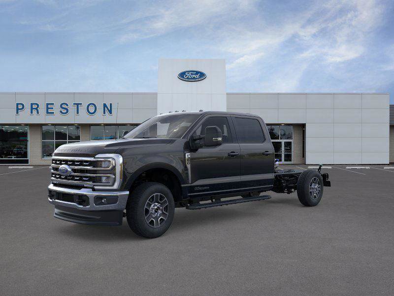 New 2026 Ford F350 Lariat w/ Snow Plow Prep Package image 5