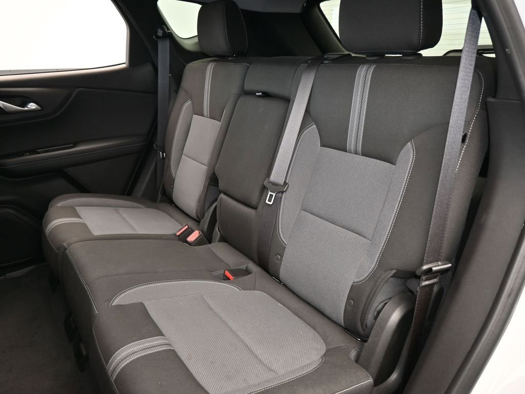 Used 2024 Chevrolet Blazer LT image 30