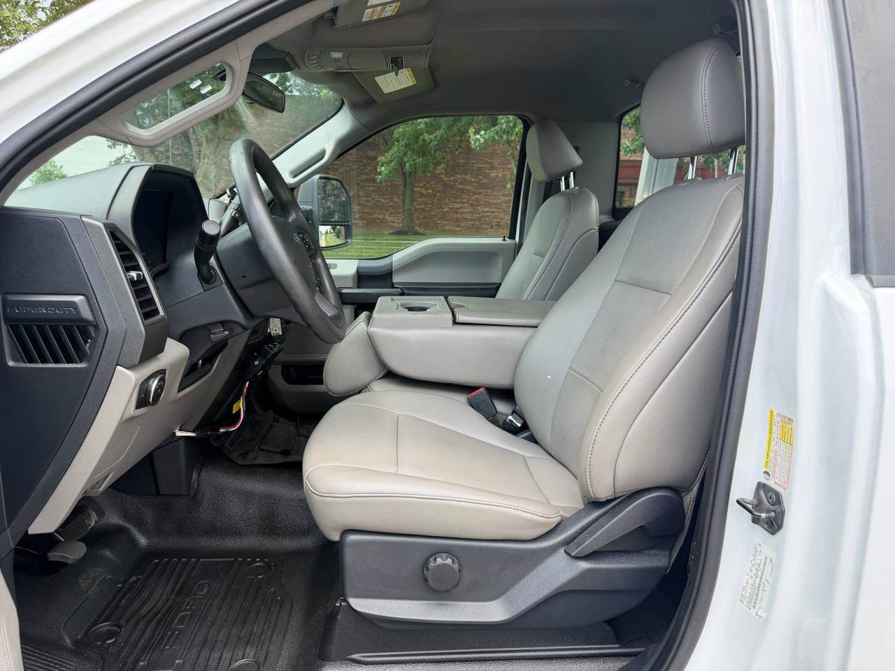 Used 2022 Ford F250 XL w/ Power Equipment Group AWD/4WD image 18