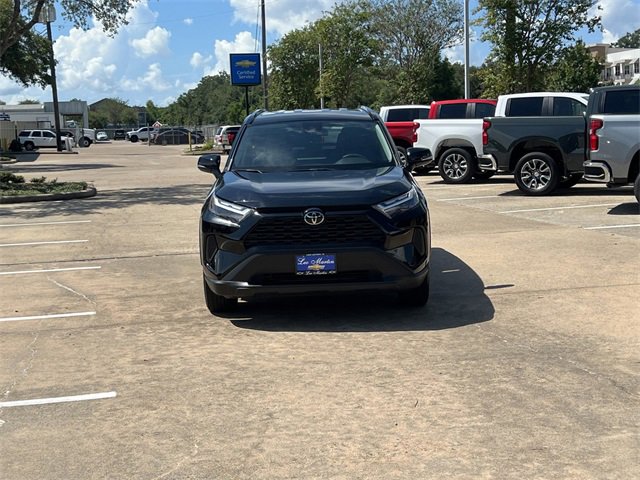 Used 2024 Toyota RAV4 XLE image 2