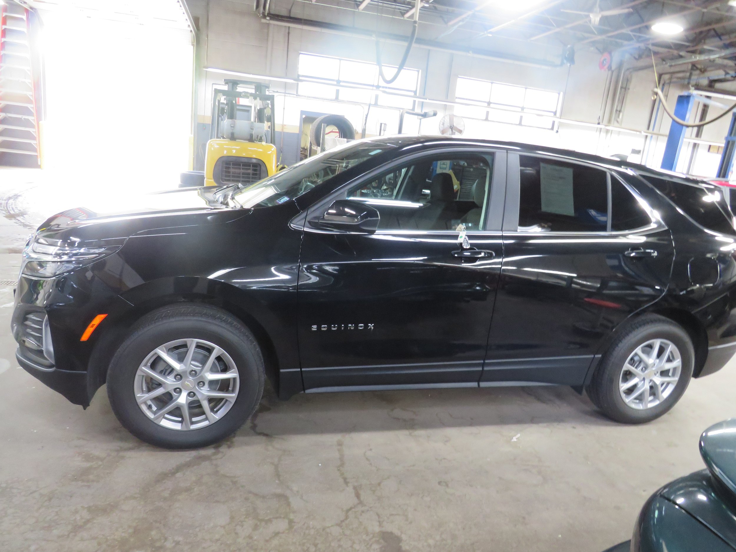 Used 2022 Chevrolet Equinox LT AWD/4WD image 4