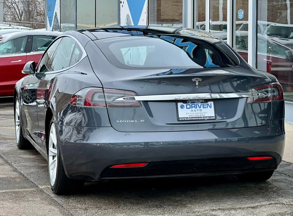 Used 2018 Tesla Model S 75D image 33