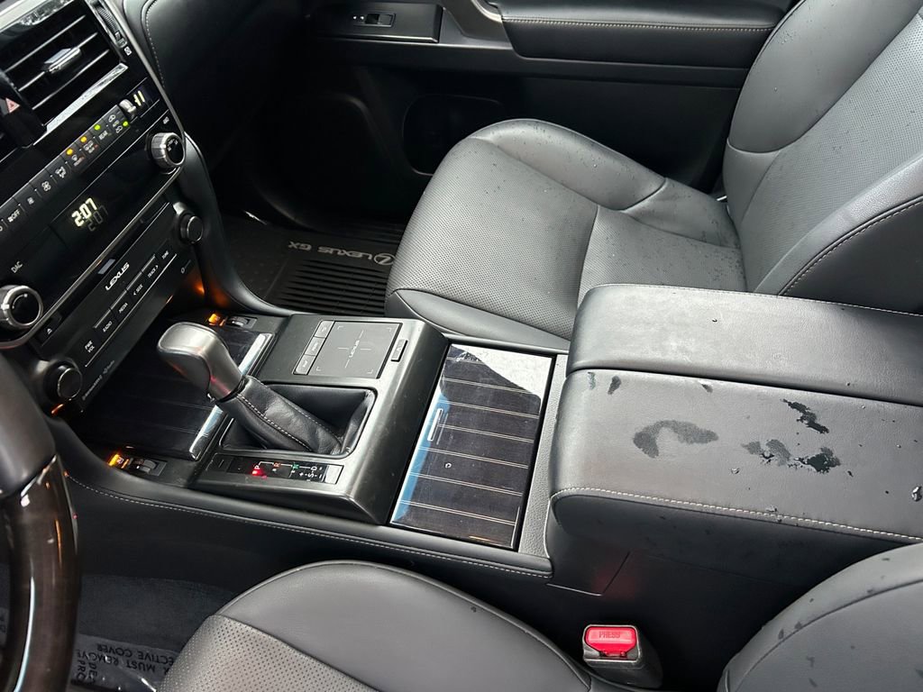 Used 2022 Lexus GX 460 Premium w/ Premium Package image 20