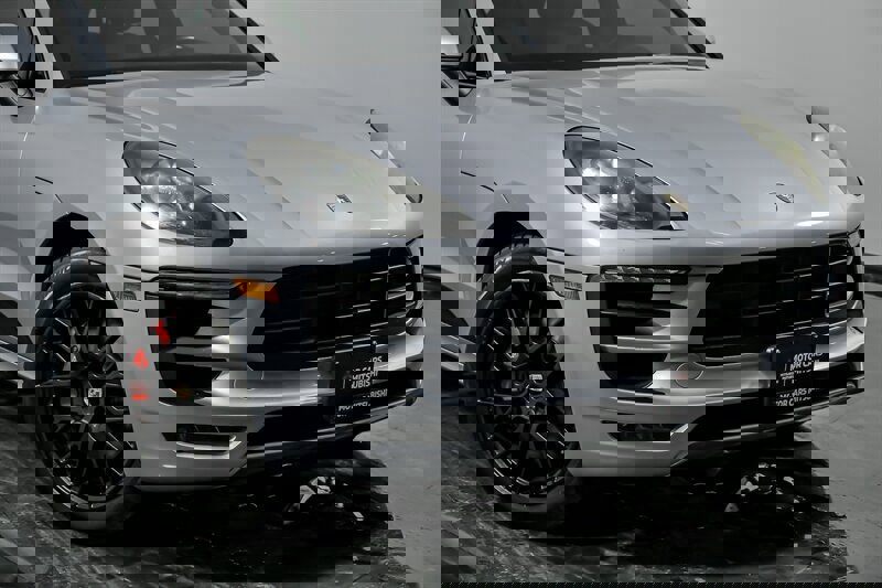 Used 2017 Porsche Macan GTS w/ Premium Package Plus image 2