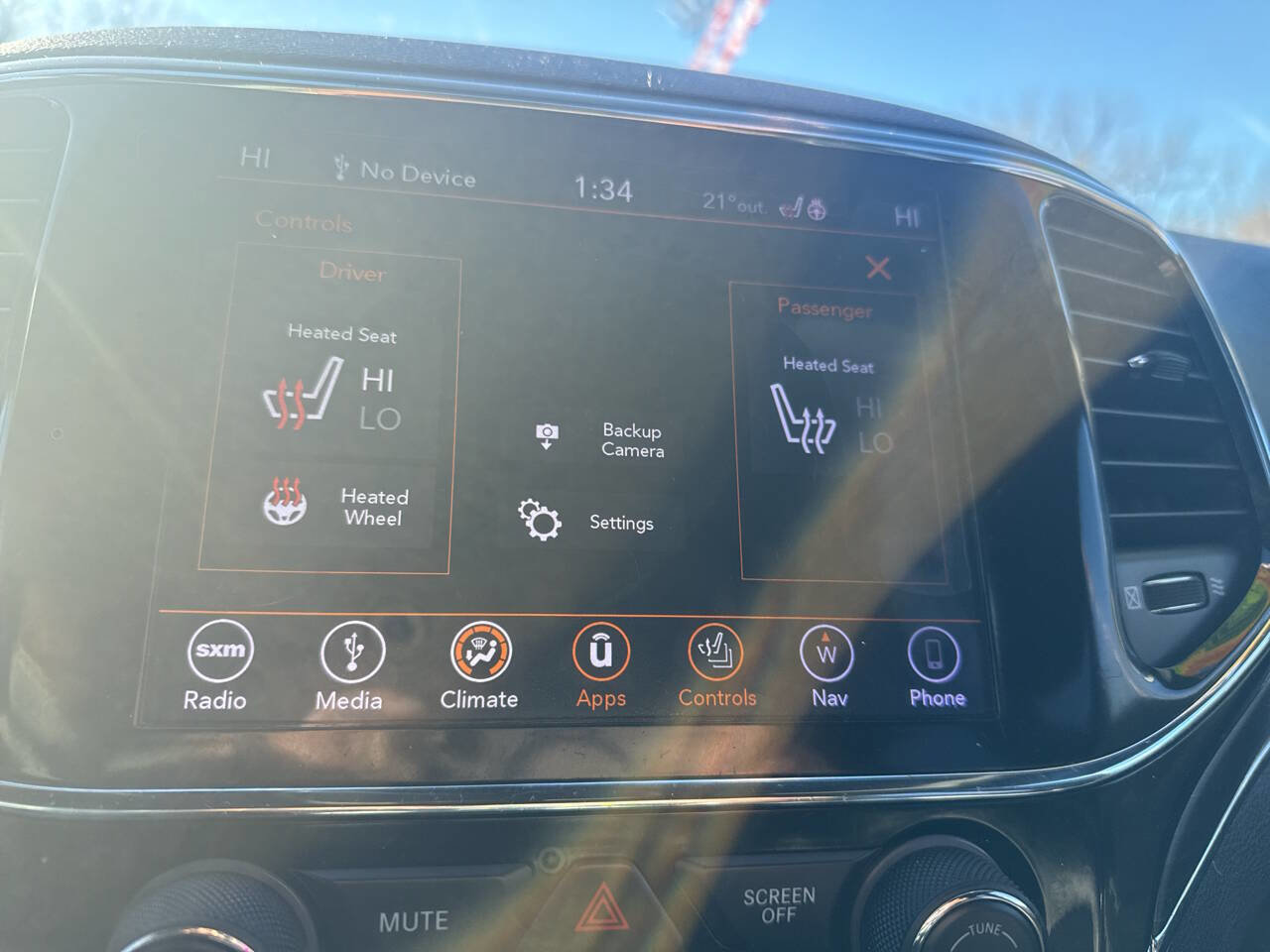 Used 2019 Jeep Grand Cherokee Limited image 45