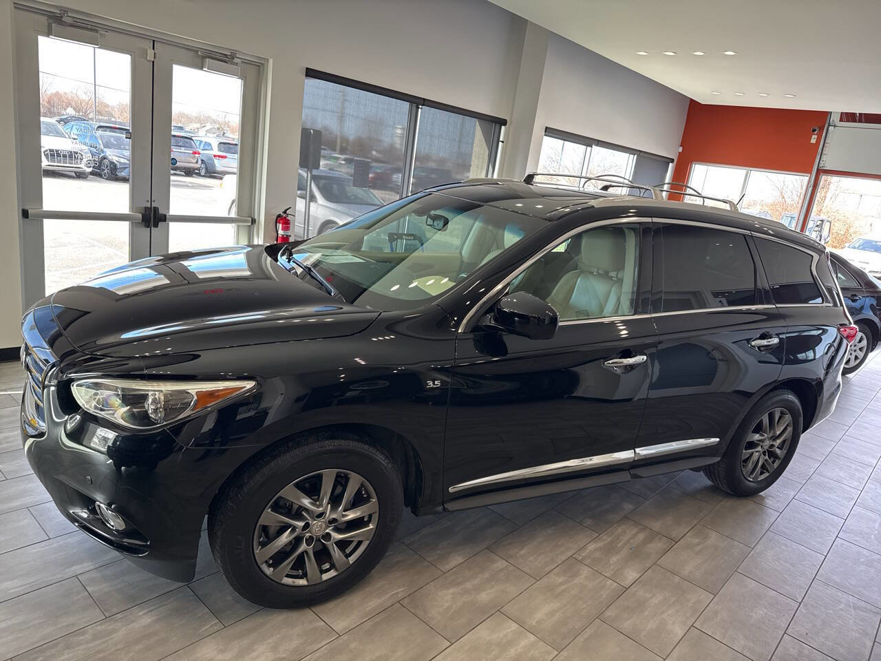 Used 2015 INFINITI QX60 FWD w/ Premium Plus Package image 7