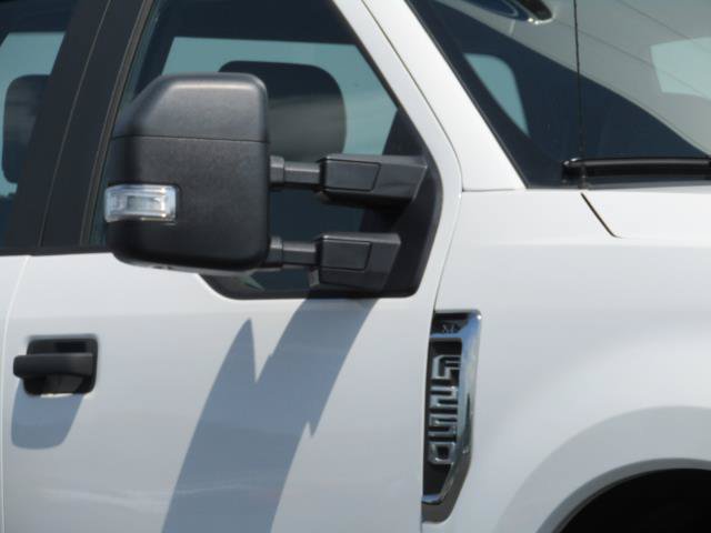 Used 2019 Ford F250 XL w/ Power Equipment Group AWD/4WD image 5