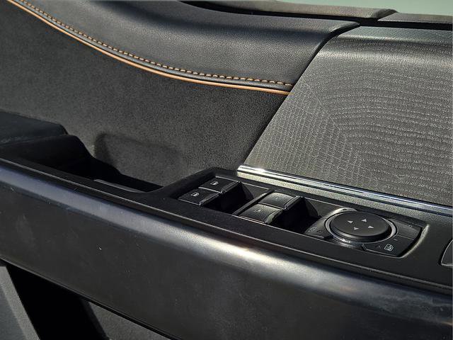 Used 2022 Ford F150 Platinum w/ Trailer Tow Package image 23