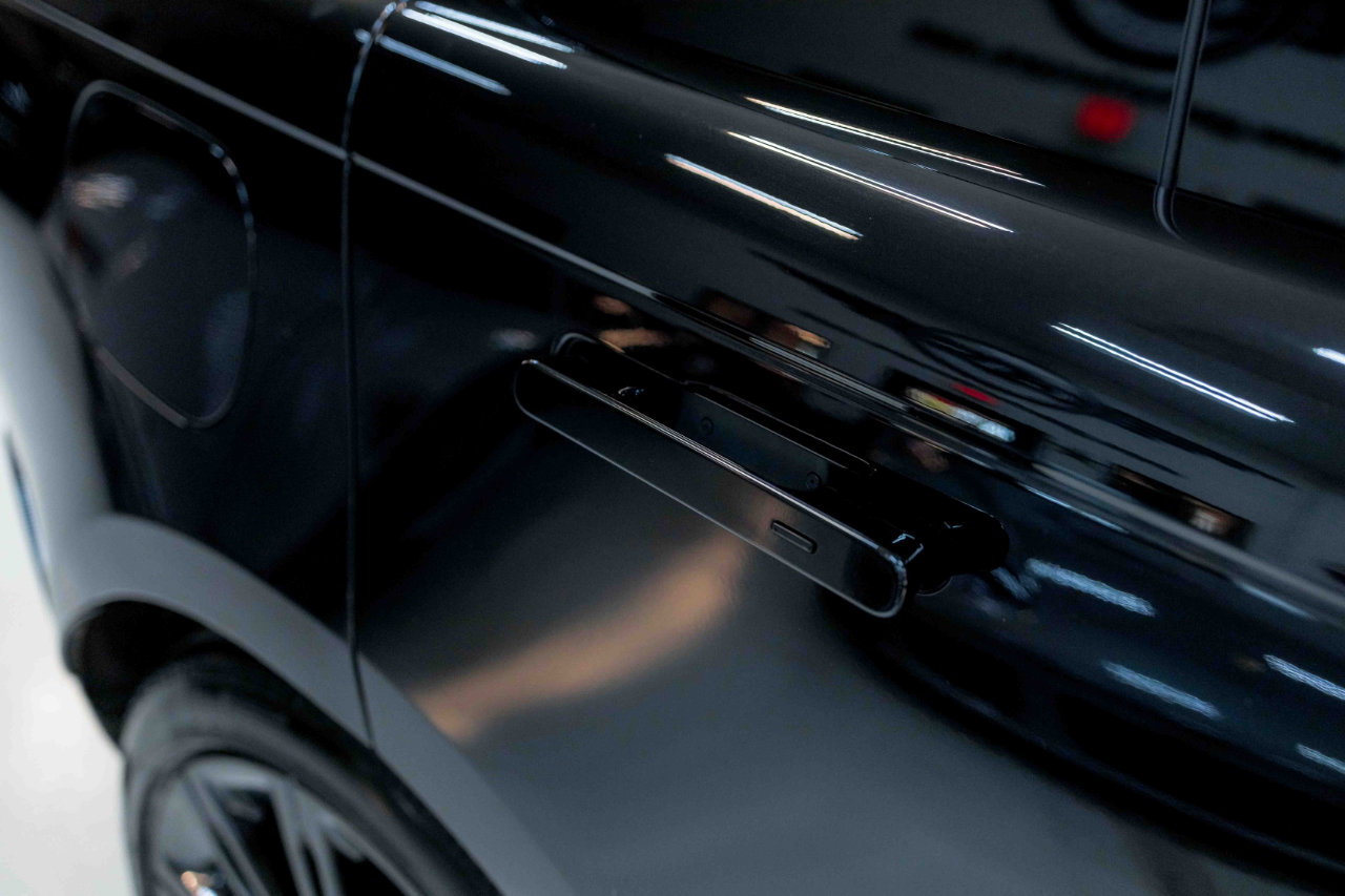 Used 2025 Land Rover Range Rover SE image 21