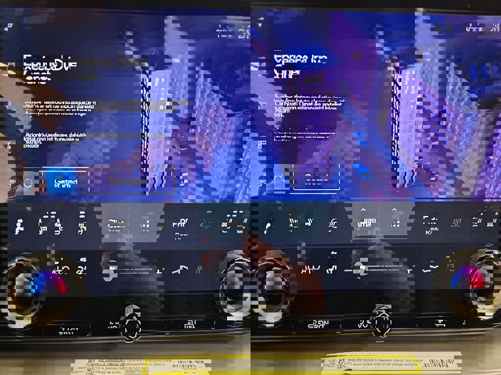 New 2026 Lexus TX 500h AWD image 23