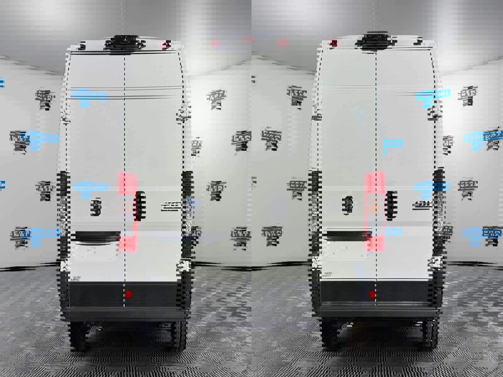 Used 2025 RAM ProMaster 2500 w/ Storage Group image 5