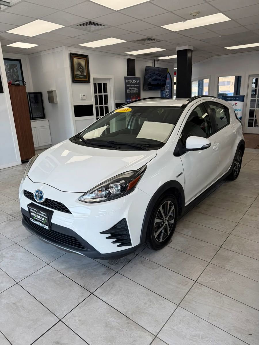 Used 2018 Toyota Prius C Two image 1