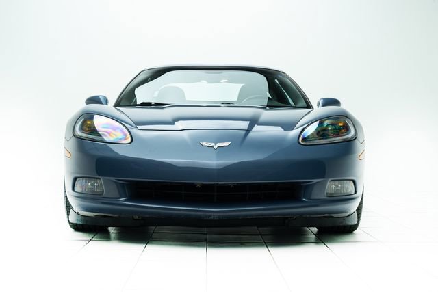Used 2011 Chevrolet Corvette Coupe w/ 1LT image 6