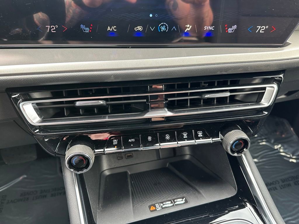 New 2026 Chevrolet Traverse LT w/ Enhanced Driving Package FWD image 26