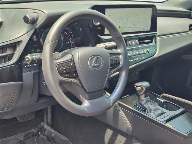 Certified 2025 Lexus ES 300h w/ Premium Package FWD image 10