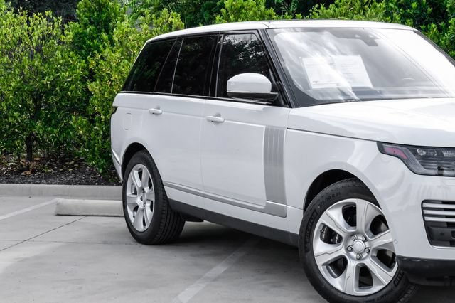 Used 2019 Land Rover Range Rover Supercharged AWD/4WD image 8