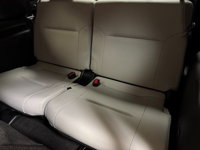 Used 2022 Mitsubishi Outlander SEL image 22