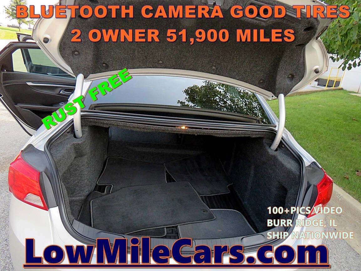 Used 2017 Chevrolet Impala LT w/ Convenience Package image 30