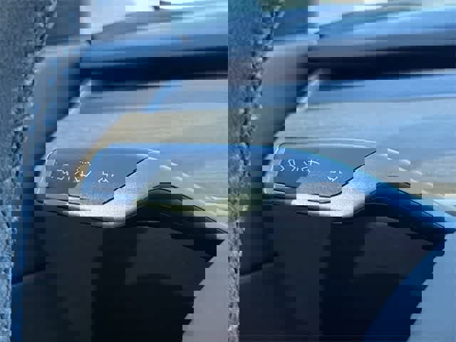 Used 2021 Tesla Model Y Long Range image 27