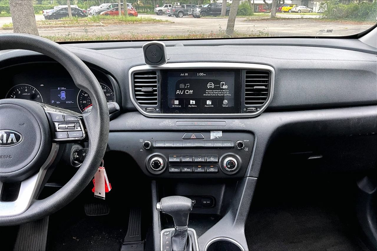 Used 2020 Kia Sportage LX FWD image 9
