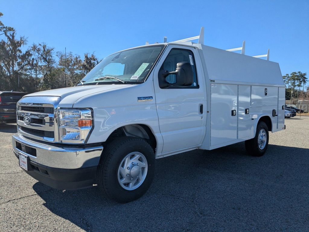 New 2026 Ford E-350 and Econoline 350 Super Duty w/ Power Equipment Group image 8