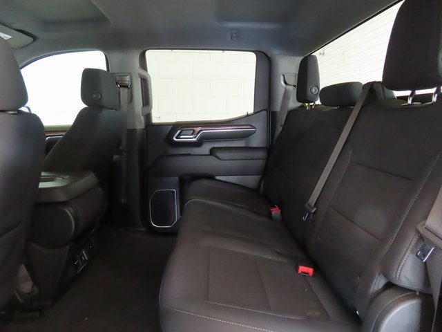 Used 2023 Chevrolet Silverado 1500 LT image 33