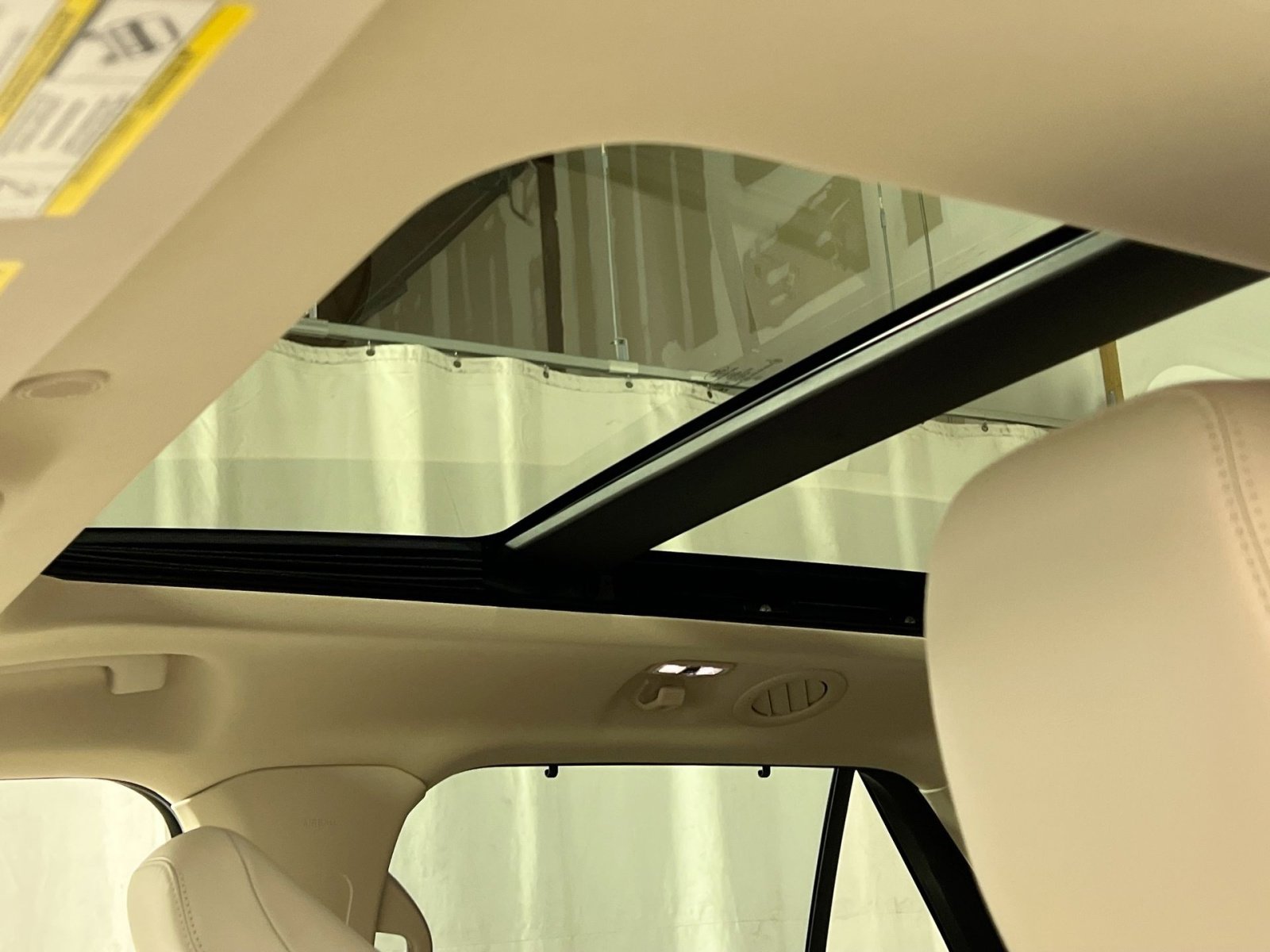 Used 2023 Ford Explorer Platinum w/ Technology Package image 25