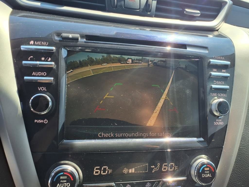 Used 2020 Nissan Murano SV w/ Cargo Package image 15