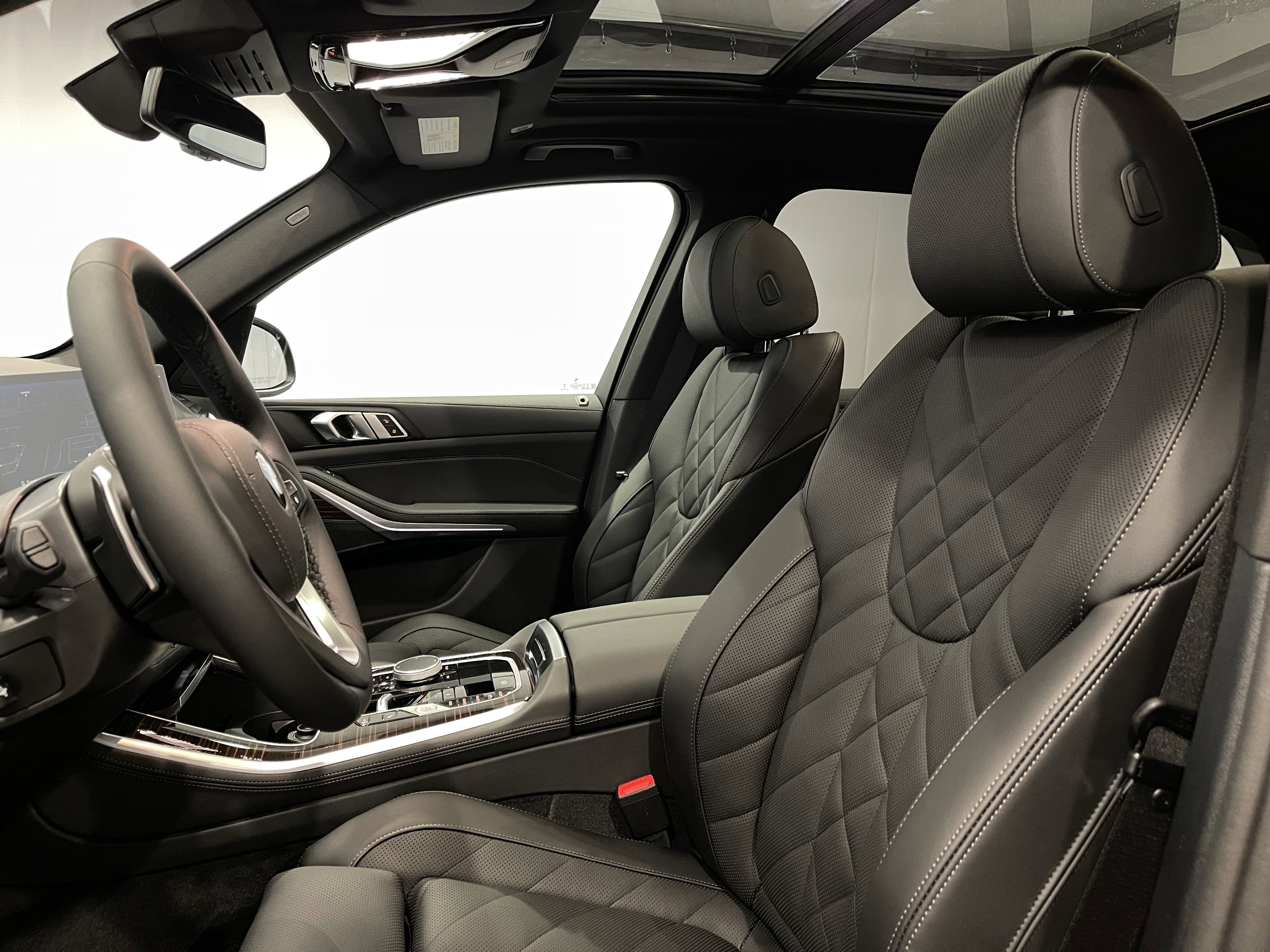 New 2026 BMW X5 xDrive40i AWD/4WD image 8