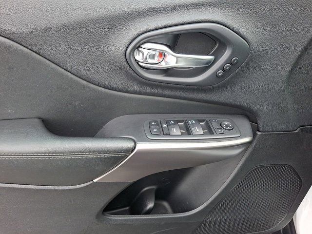 Certified 2020 Jeep Cherokee Limited image 16