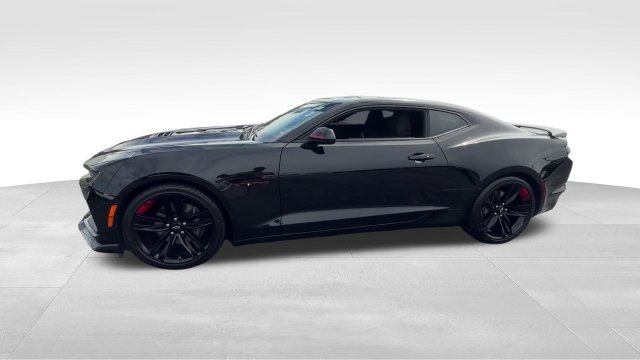 Certified 2022 Chevrolet Camaro SS w/ Redline Edition RWD image 3