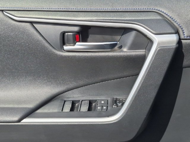 Used 2020 Toyota RAV4 XSE w/ All Weather Liner Package AWD/4WD image 26