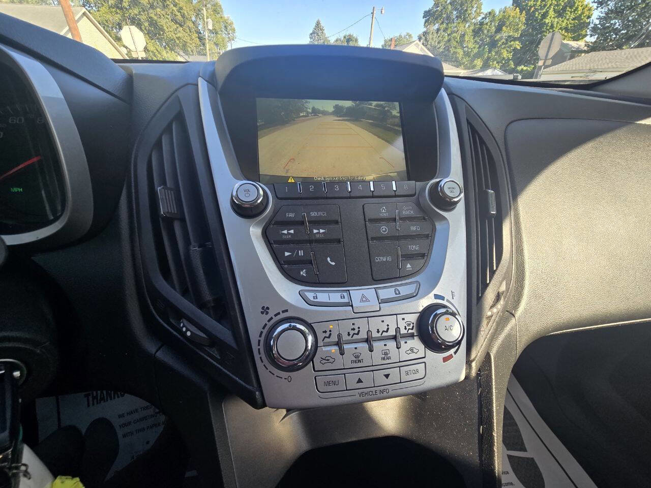 Used 2015 Chevrolet Equinox LT w/ Driver Convenience Package image 13