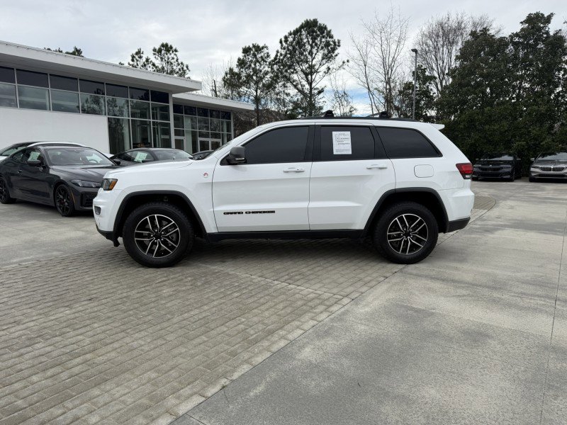Used 2021 Jeep Grand Cherokee Trailhawk image 3