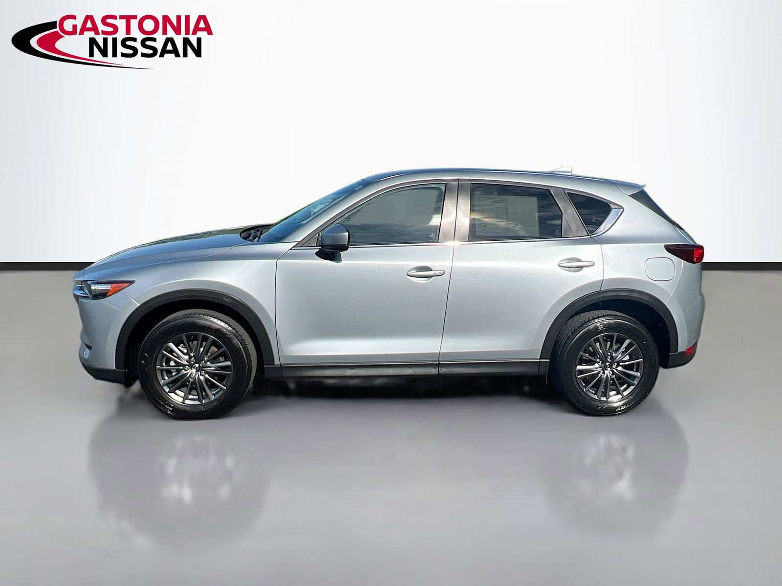 Used 2021 MAZDA CX-5 Touring image 5