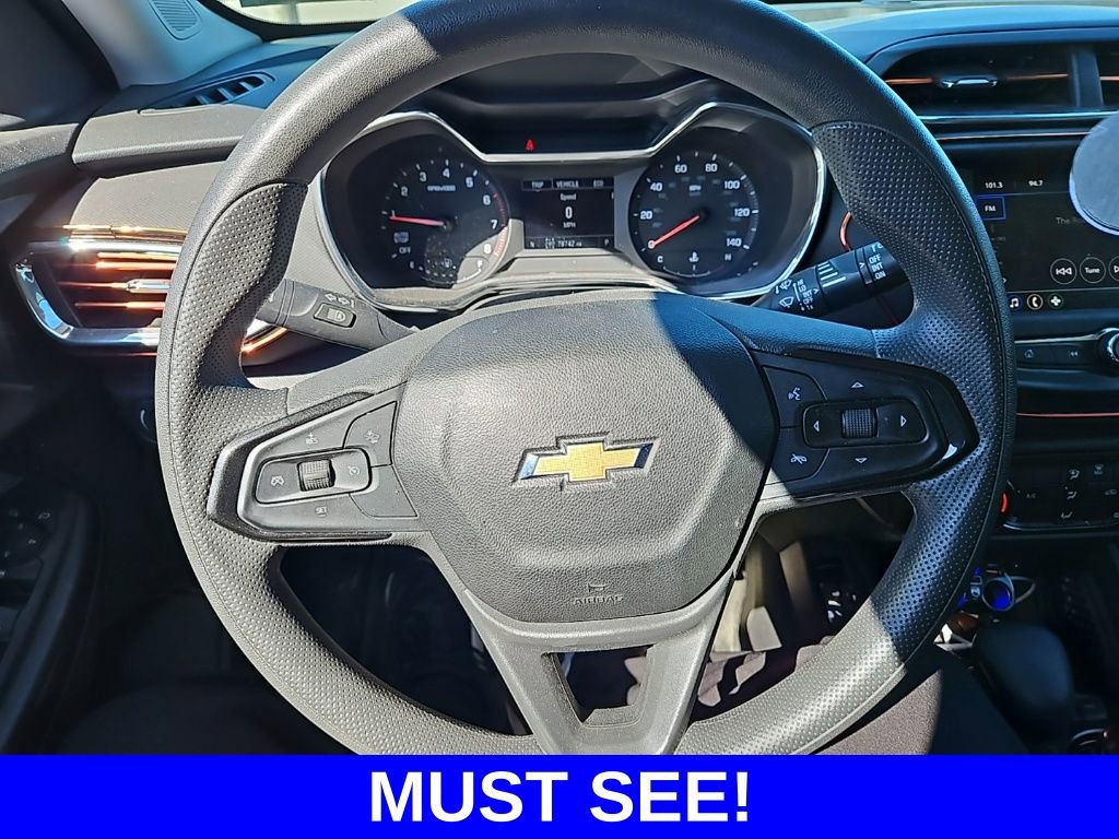 Used 2022 Chevrolet TrailBlazer LT AWD/4WD image 16