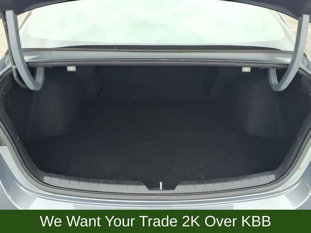 Used 2022 Kia K5 LXS image 16