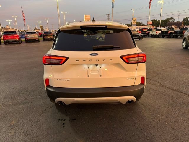 Used 2023 Ford Escape Active w/ Tech Pack #2 AWD/4WD image 9