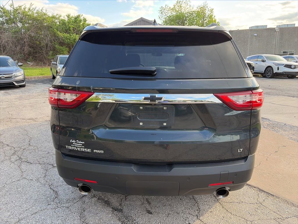 Used 2021 Chevrolet Traverse LT FWD image 6