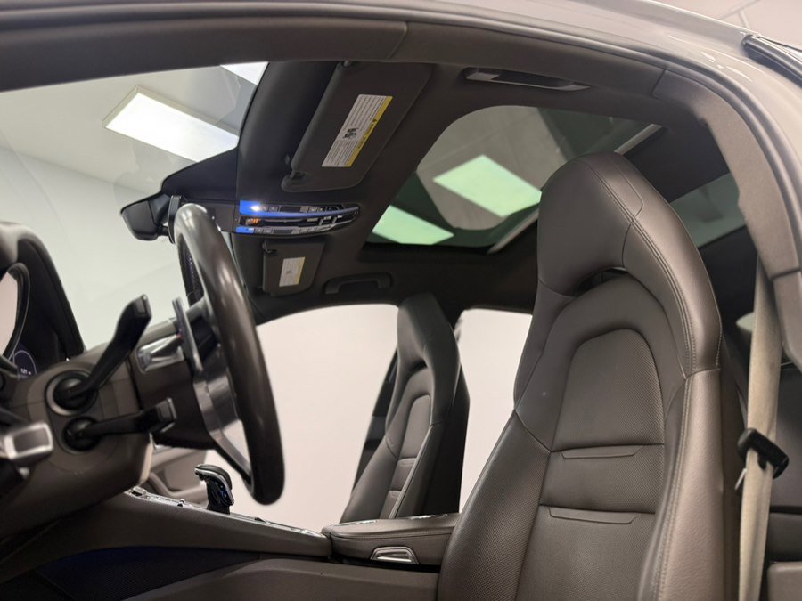 Used 2018 Porsche Panamera 4S AWD/4WD image 41