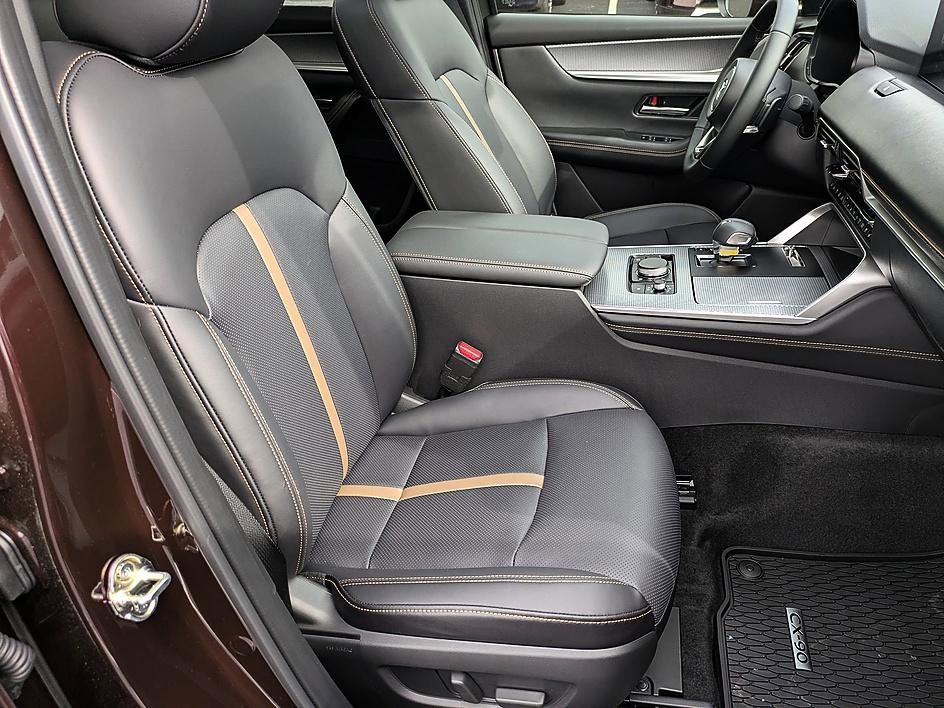 New 2026 MAZDA CX-90 3.3 Turbo w/ Premium Plus Pkg image 36