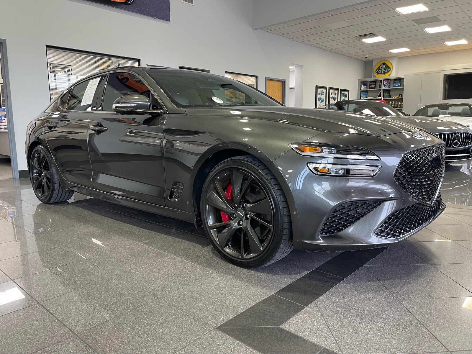 Used 2022 Genesis G70 3.3T w/ Sport Prestige Package AWD/4WD image 7